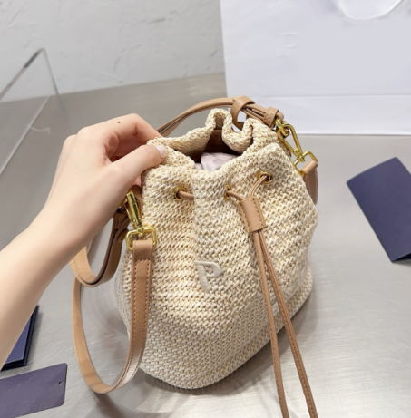 The Bloom Bag – Crochet Flower Shoulder Bag with Tassels